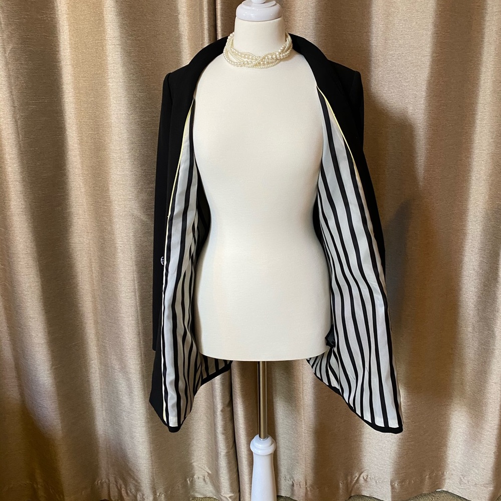 H & M 🖤🤍 Double-breasted blazer/jacket - Picture 2 of 2